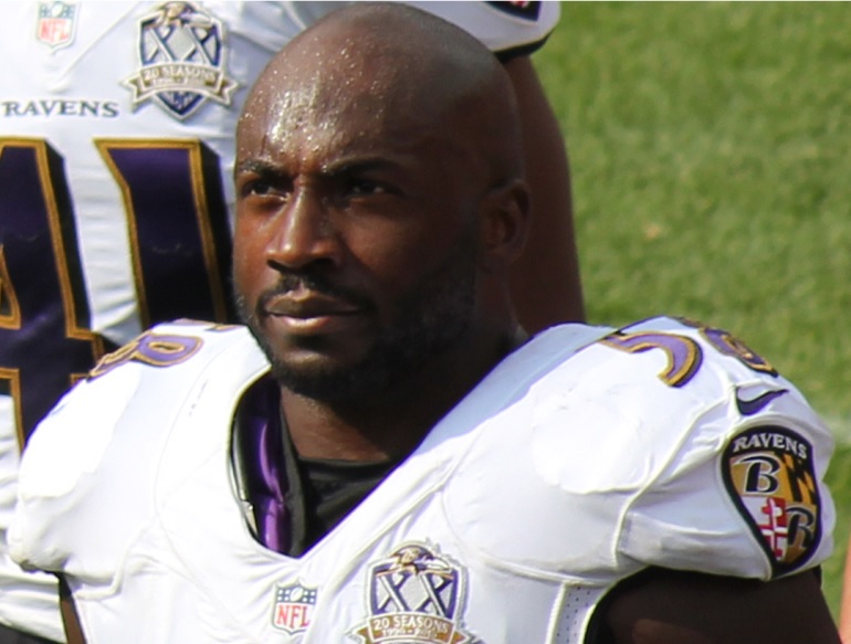 Elvis Dumervil