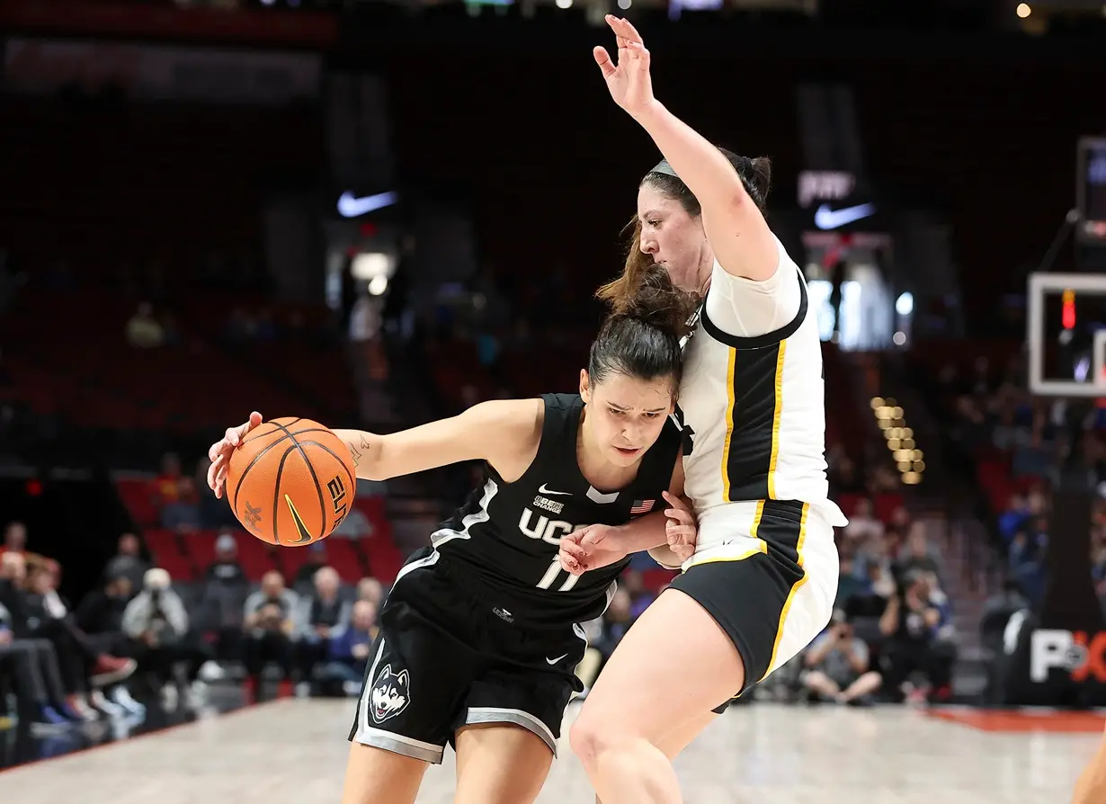 UConn vs Iowa Women's Basketball Final Four